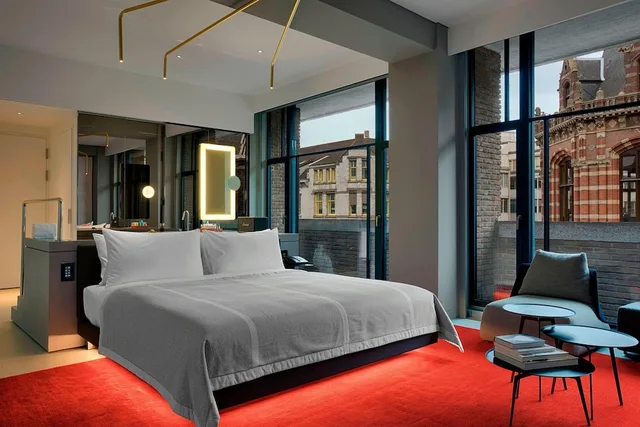 Exchange, Premier, Suite, King Bed، W Amsterdam 6/10