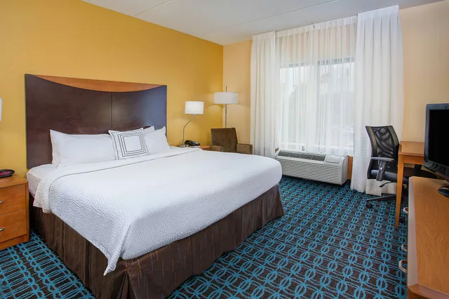 غرفة بسرير كينج، Fairfield Inn Suites Sevierville Kodak 1/3
