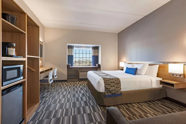 جناح بسرير كينج، Microtel Inn Suites By Wyndham Gambrills 4/7