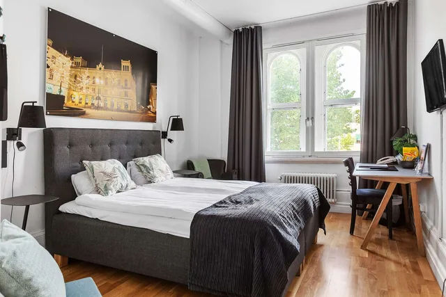 Room, King Bed, Frimurarehotellet, Sure Hotel Collection by Best Western 1/3