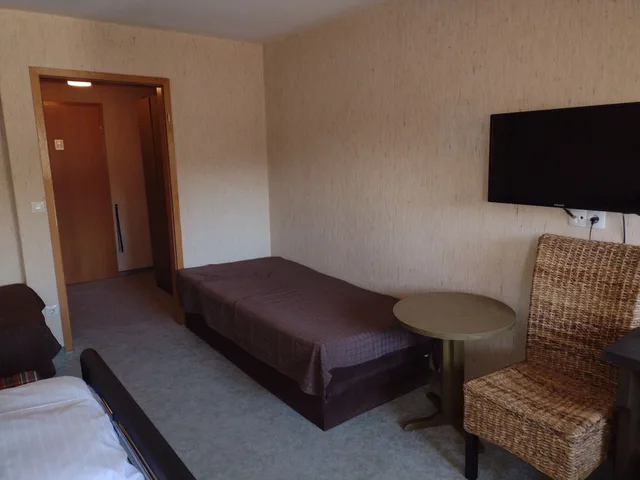 Retro, Comfort, Family, 1 Double and 1 Single Bed, Balcony، Hotel Waldblick 9/10
