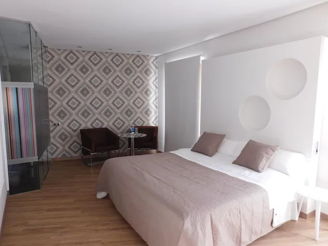 غرفة جونيور بسرير مزدوج، Hotel Canitas Spa 3/10