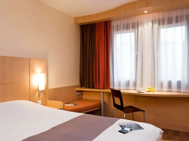 غرفة قياسية بسرير مزدوج، ibis Styles Budapest Heroes Square 9/10