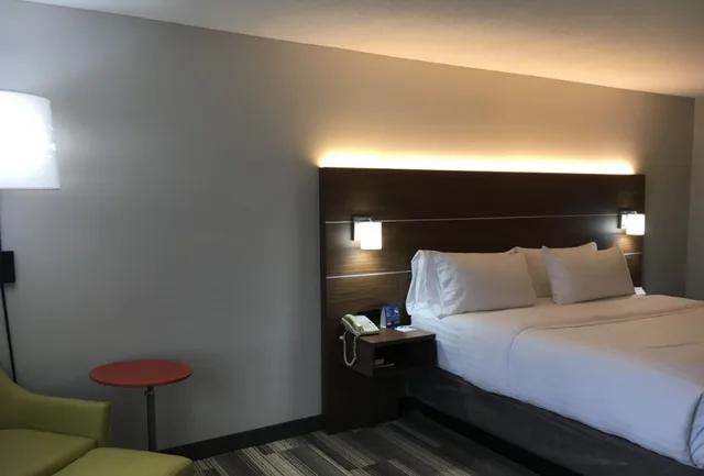 غرفة قياسية بسرير فردي، Holiday Inn Express Thomasville 1/1
