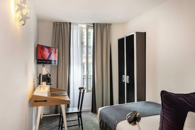 غرفة مفردة، Hotel Du Triangle D Or 13/15