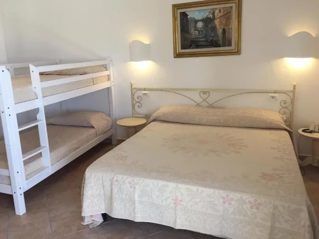 Room, Quadruple, PALAU CITY HOTEL 1/1