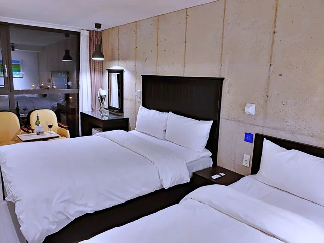 غرفة ديلوكس ثلاثية بسرير كوين وسرير فردي، Hotel Stay Interview Jeju 6/10