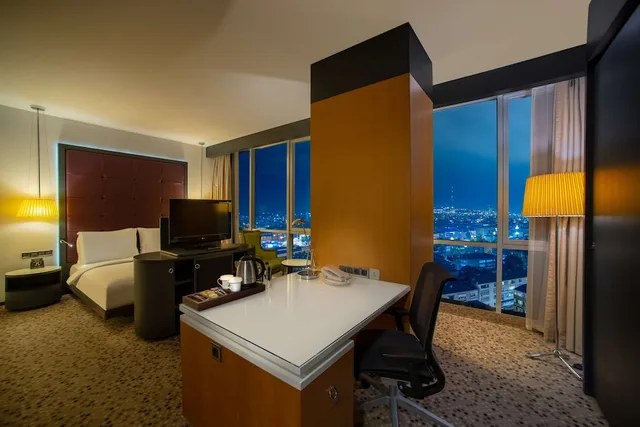 Peninsula, Deluxe, King Bed, Sea View، Doubletree By Hilton Hotel Istanbul - Moda 10/10