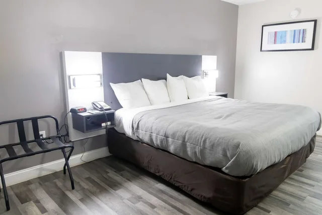 غرفة بسرير كينج، Quality Inn Carrollton Medical Center 2/6