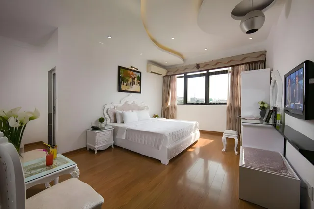 Oriental, City or Lake View، Kingly Hotel 1/1