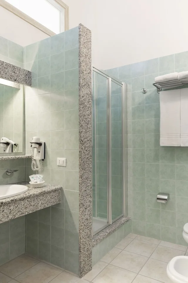 غرفة عائلية بسرير مزدوج وسرير فردي، Club Hotel Marina Beach 3/3