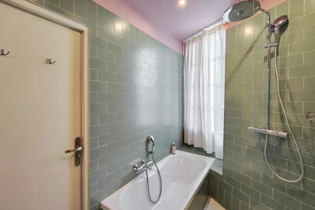 شقة بشرفة، Hôtel Au Picardy 3/4