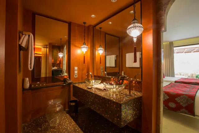 Family Suite, Fountain Pool, Marrakesh Hua Hin Resort And Spa 6/8