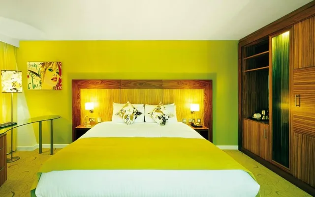 غرفة مفردة بسرير كوين، Glasshouse Hotel 2/6
