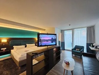 غرفة كومفورت عائلية بشرفة بغرفتي نوم مع أريكة، Hotel Am Kaisersaal 1/1
