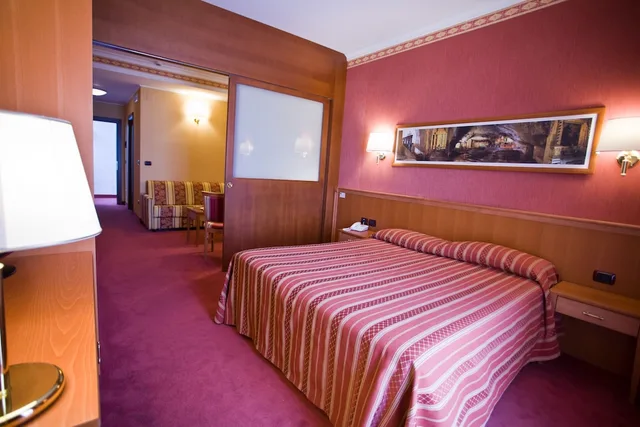 جناح بشرفة بإطلالة، PALACE HOTEL SAN MICHELE 2/4