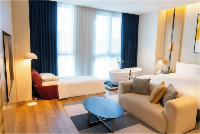 Suite, King Bed, Sofa, voco Seoul Gangnam, an IHG Hotel 5/9