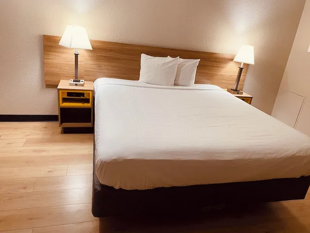 غرفة بسريرين مزدوجين، Days Inn By Wyndham Amherst 6/6