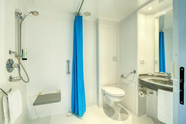 غرفة قياسية بسرير مزدوج، B&B Hotel Liege Rocourt 8/10