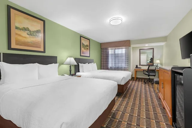 غرفة بسريرين مزدوجين لذوي الإعاقة، QUALITY INN AND SUITES PLANO EAST RICHARDSON 7/10