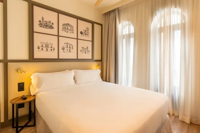 Room, Single, Double or Twin Bed، Petit Palace Canalejas 2/10