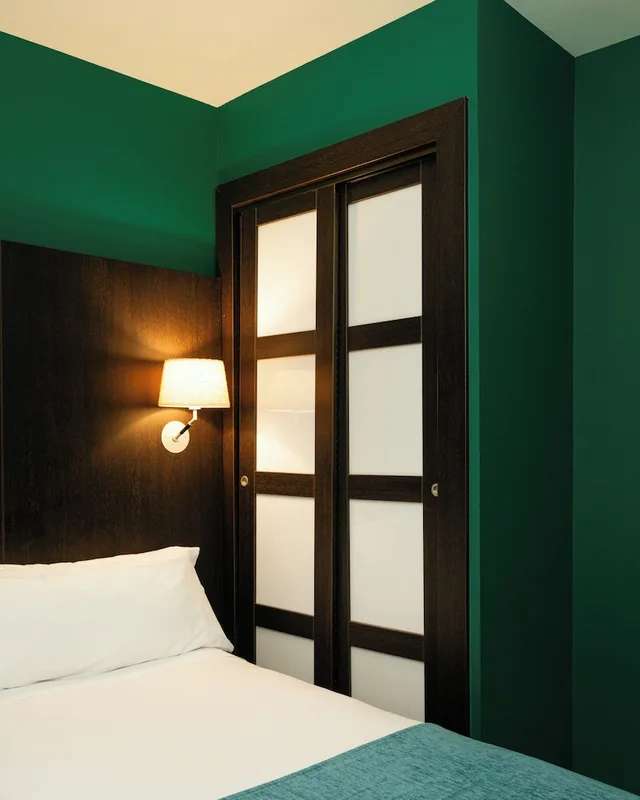 غرفة داخلية أساسية بسرير كوين، Hotel Ramblas Internacional 1/4