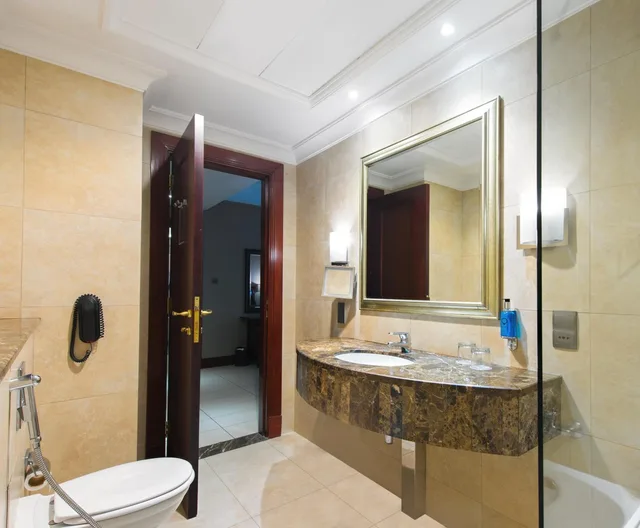 2 Bedrooms, Royal, Suite, King and Twin Beds, Somewhere Hotel Apartments 5/6