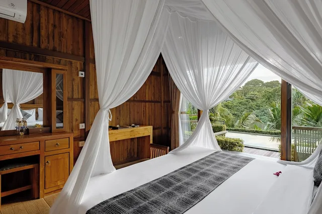 1 Bedroom, Pool, Wooden, Villa, Double Bed, Valley View, Yanyan Resort Ubud 6/10