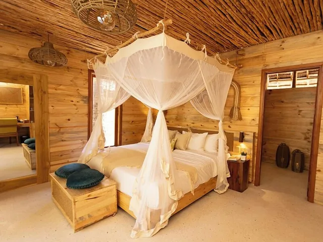 غرفة سوبيريور بسرير مزدوج بإطلالة جزئية على البحر، Cristal Resort 1/3