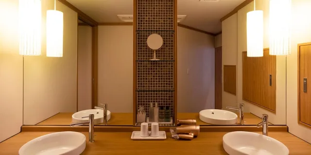 Suite, 2 Double Beds, 4 Futon Beds, Outdoor Bath, Annex، Okuno Hosomichi 3/3