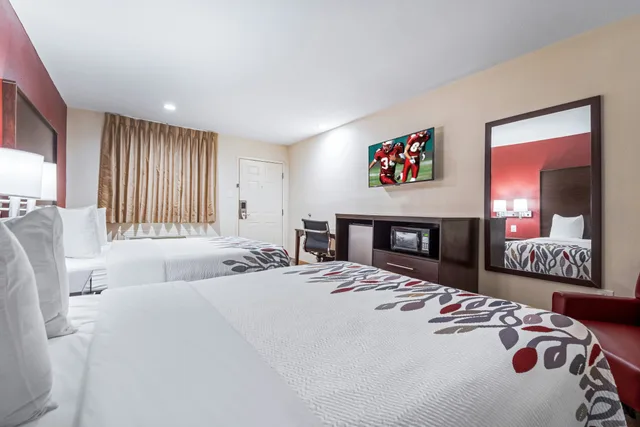 غرفة ديلوكس بسريرين كوين، Red Roof Inn Houston Spring North 4/7