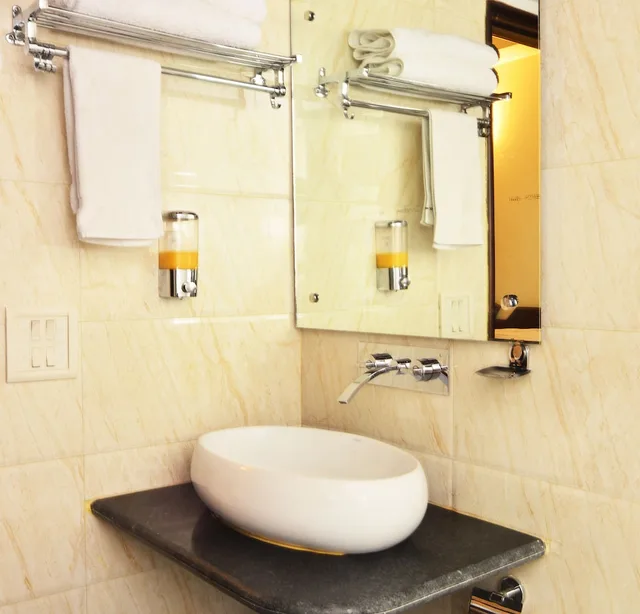 غرفة تنفيذية بسرير مزدوج، Hotel Shipra International 7/9