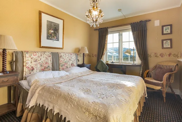 Deluxe, Double Bed, Geilo Mountain Lodge 1/1