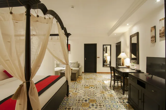 Rose, Suite, Apartment, King Bed، La Rose Suites 5/8