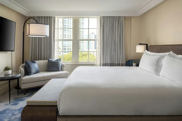 Chairman, Suite, King Bed، The Vinoy Resort & Golf Club Autograph Collection 1/6