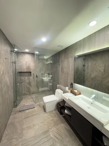 جناح، Laska Hotel Sukabumi 2/3