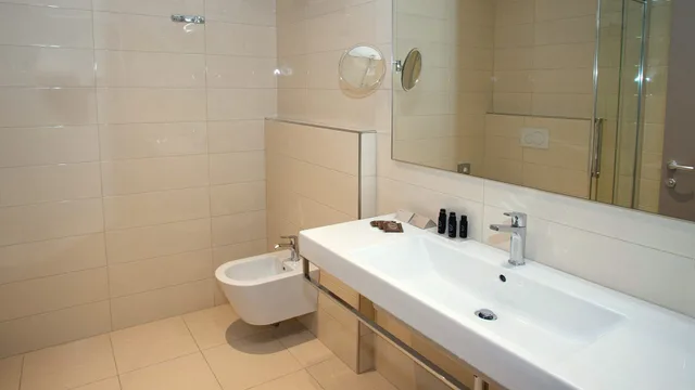 Junior, King Bed, Sofa, Hotel President Lignano 2/2