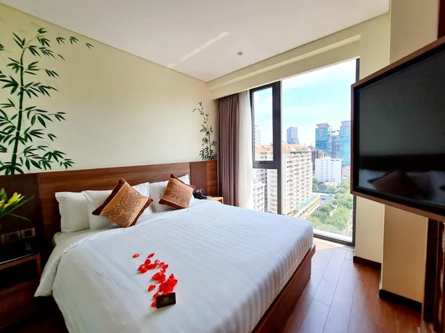 Executive, Single, Northern Charm Hotel 2/7