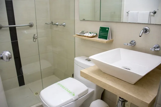 غرفة قياسية ثلاثية بثلاثة أسرّة، Hotel Arizona Suites 7/8