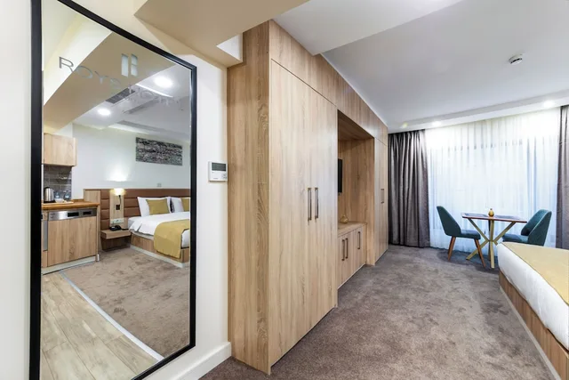 استوديو بسرير مزدوج، Roys Hotel & Suites 6/6
