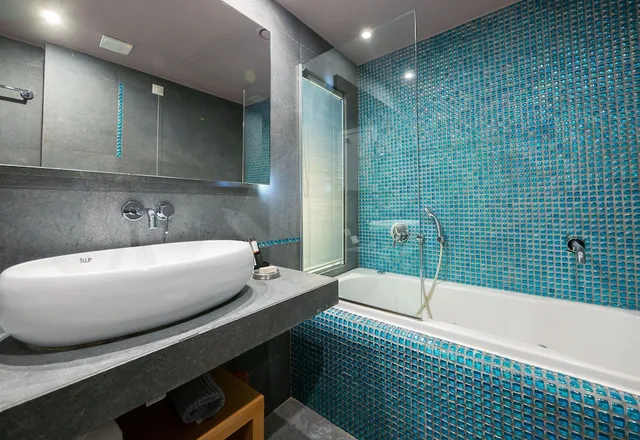 Suite, Sea Front, Golden Star City Resort 7/8