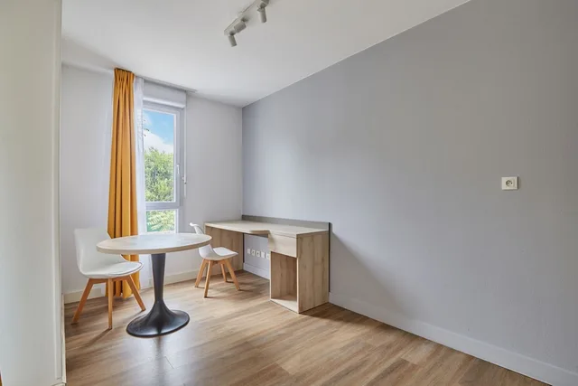Studio 2 pax، Appart hotel Odalys City Aix en Provence Ouest 7/10