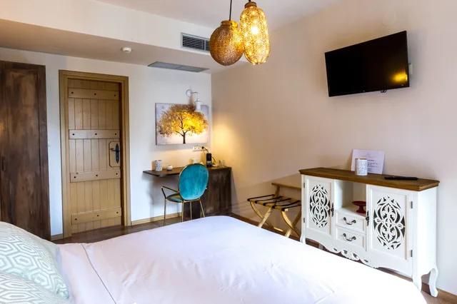 Thalia, Deluxe, Double Bed، MYTHIC VALLEY 2/3