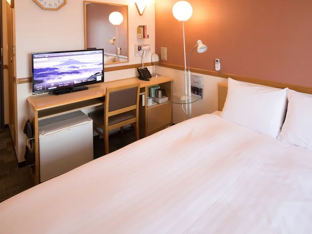 غرفة قياسية بسرير مزدوج، Tokyo Inn Aizuwakamatsu Ekimae 6/7