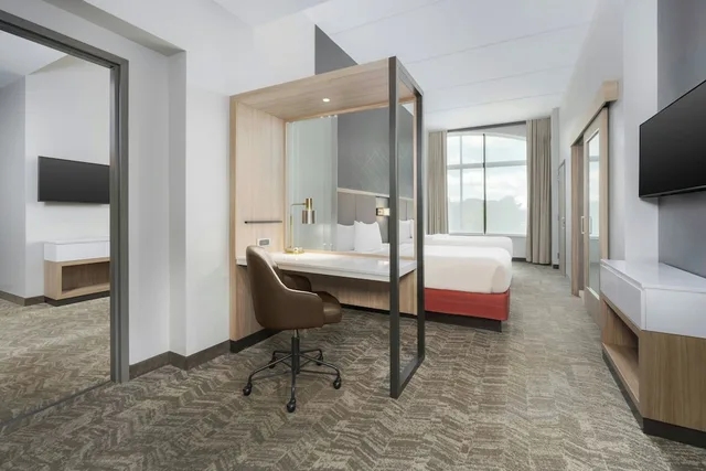 جناح بسريرين كوين بغرفة نوم واحدة مع سرير سحّاب إضافي لذوي الإعاقة، SpringHill Suites by Marriott Athens Downtown/University Area 2/4