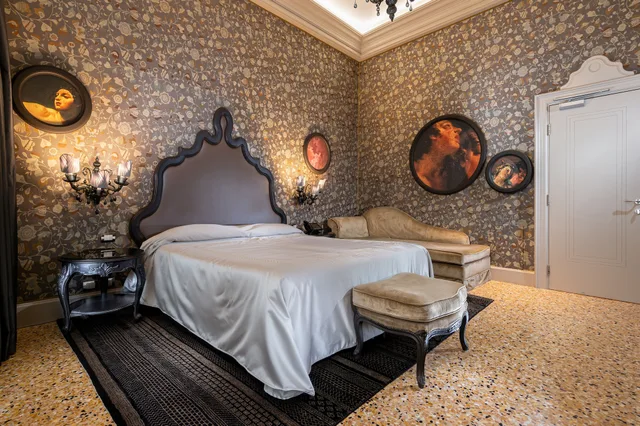 جناح بسرير كينج وسرير فردي، Palazzetto Madonna 10/10