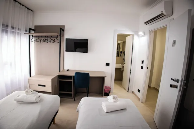 غرفة اقتصادية بسريرين منفصلين، Seven Kings Relais Hotel 2/4