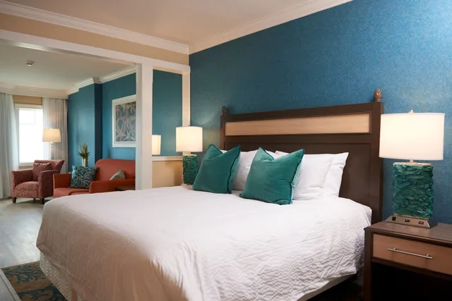 جناح بسرير كينج بإطلالة على المدينة بغرفة نوم واحدة مع أريكة، Bethany Beach Ocean Suites Residence Inn 5/9