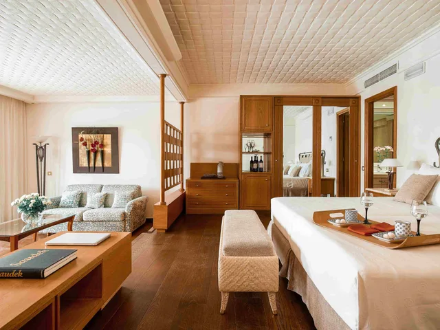 Presidential, Suite, Mitsis Royal Mare 1/1