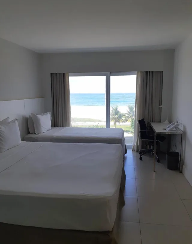 غرفة فاخرة ثلاثية بسرير مزدوج وسرير فردي، Cdesign Hotel 1/7
